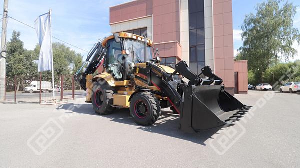 Экскаватор-погрузчик Профессионал PB 388T